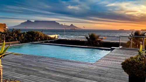 Heaven on Earth - Blouberg Beachfront Self-catering Apartment