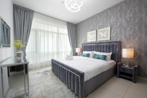 Spectacular 1BHK near Dubai Mall in The Lofts East - TrueBleu Homes, Dubái (foto 3)