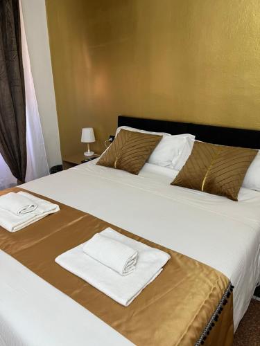 Double or Twin Room with Shower