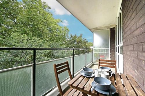 Regents Park- UCL, Apartment with Balcony