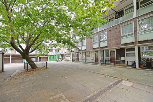 Regents Park- UCL, Apartment with Balcony