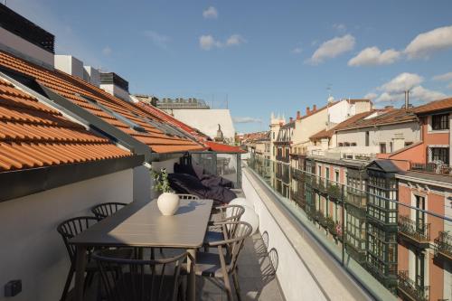 Studio with Terrace
