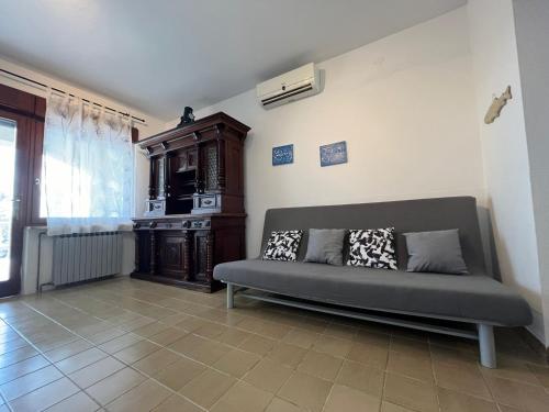Apartment 77 with Pool and Beach, Starigrad-Paklenica (fotografie 8)