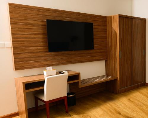 Studio Apartment image 3