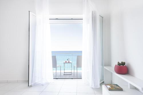 Rõdu/terrass, Vuelle Residence Apartments in Capo d'Orlando