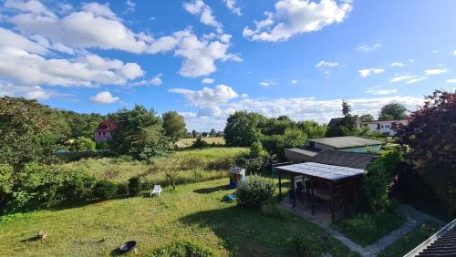 Haus 5 Elemente- Fewo Feuer mit Terrasse Bio-Kamin und 2 Schlafzimmer - image 3