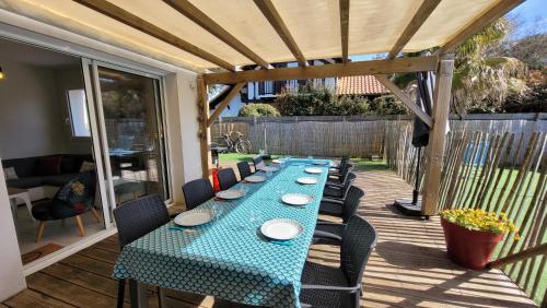 VILLA CASA KOKO 10 PERS piscine chauffée, pétanque, ping pong VIEUX-BOUCAU VILLA CASA KOKO 10 PERS piscine chauffée, pétanque, ping pong VIEUX-BOUCAU