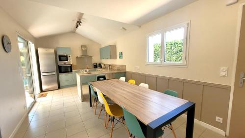 VILLA CASA KOKO 10 PERS piscine chauffée, pétanque, ping pong VIEUX-BOUCAU VILLA CASA KOKO 10 PERS piscine chauffée, pétanque, ping pong VIEUX-BOUCAU