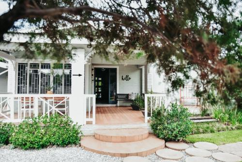 . Amaziah Guesthouse