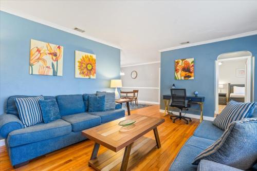 Little Zs-extended Stay Port Of Savannah in Savannah, USA