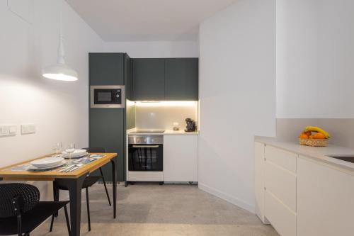 CASA FLORIT - Ceramic Homes - 4 Guest - AC WiFi - Near Sorolla Train Station, Valencie (fotografie 8)