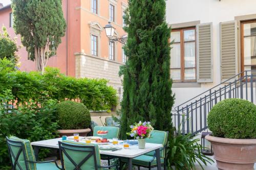 Serristori Palace Residence - image 7