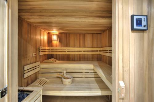 Sauna, La Bastide de l'Oliveraie in Croisette