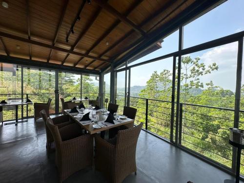 المرافق, Amore Resorts in نوجاويلا