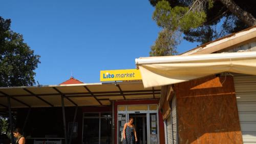 Easyatent Safari tent Polari – Rovinj, IA