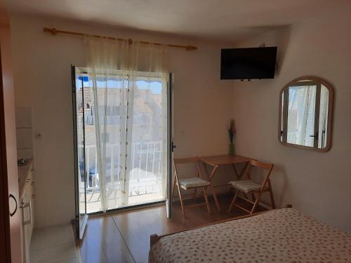 Studio with Sea View