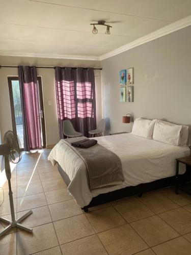 1 queen bed