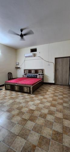 2 R K Furnished near BSBS Varanasi Railway Station