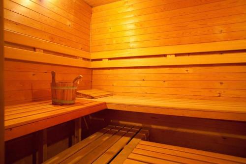 Budget Rooms by Ghent River 4