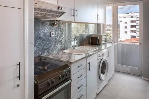 Kitchen, Horus Apartments in Felgueiras