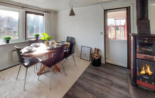 Konyha, Amazing Home In Örkelljunga With Wifi (Amazing Home In Orkelljunga With Wifi) in Fasalt