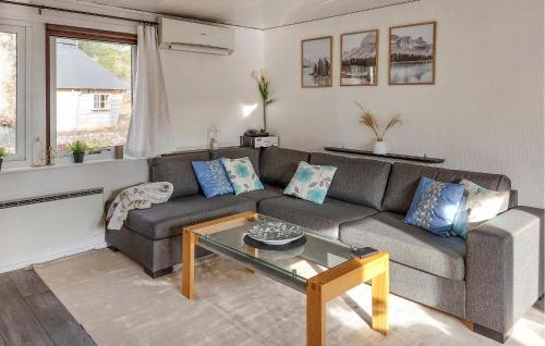 Amazing Home In Örkelljunga With Wifi (Amazing Home In Orkelljunga With Wifi) in Fasalt