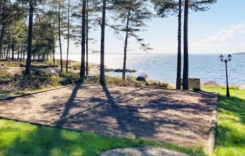 Exterior view, Cozy Home In Vase With Wifi in Faxstad