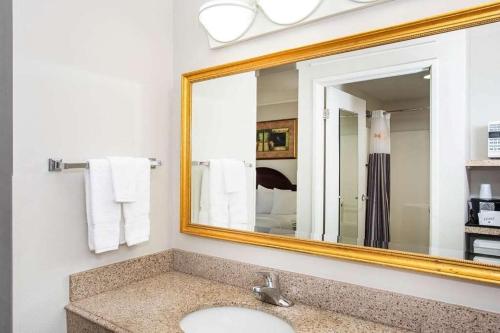 La Quinta by Wyndham Melbourne Viera in Melbourne, USA