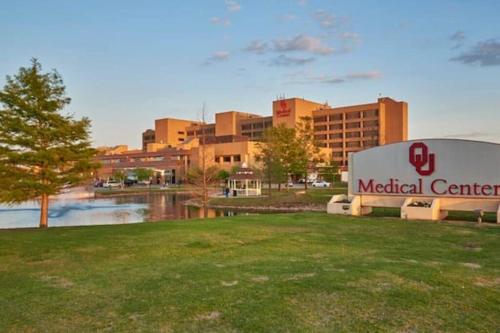 OKC State Capitol Urban Retreat near Harn Homestead