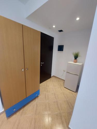 Comfort Triple Room with Shower image 6