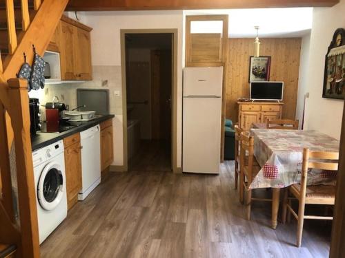 Appartement Brides-les-Bains, 3 pièces, 4 personnes - FR-1-512-18 Brides les Bains