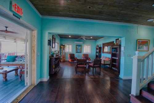 A Stone's Throw Away in Nassau