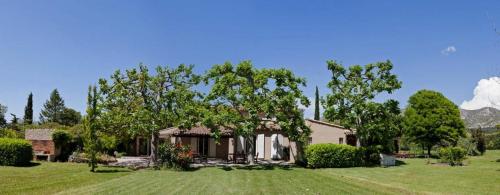 Išorė, Le Mas de Bertagne studio kitchenette terrasse piscine in Žemenas