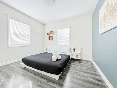 Modern 2BR Apartment in Heart of the City-MK1-WW in Los Angeles, USA