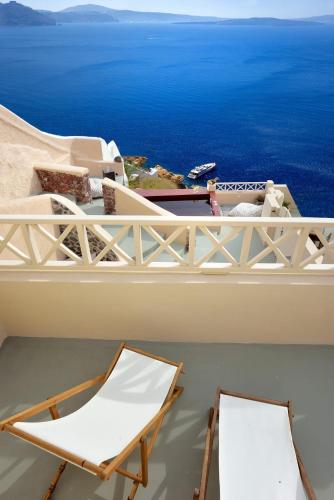 Beautiful Santorini Villa - 1 Bedroom Suite - Stunning Sea Views and Indoor Jacuzzi - Oia