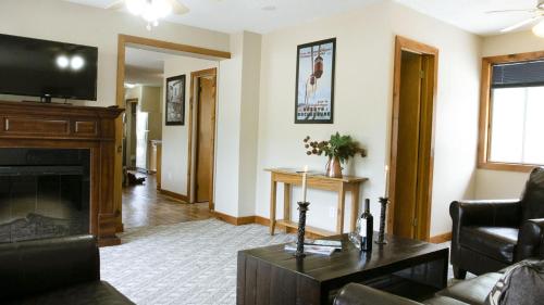 4 Bedroom Condo at Tyrolean at Blue Mountain