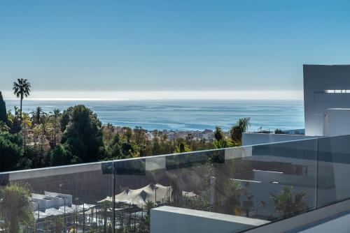 Luxury apartment in Mirador de Estepona Hills