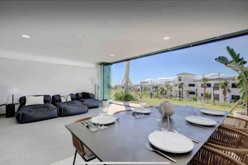 Luxury apartment in Mirador de Estepona Hills