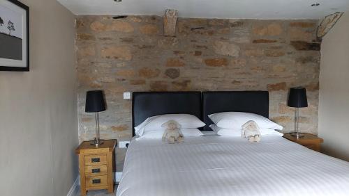 The Cheviot Hotel - Accommodation - Bellingham