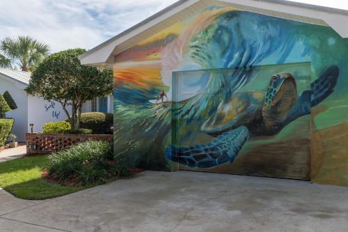 Surfs Up - Retreat At The Beach With Heated Pool Surfs Up - Retreat At The Beach With Heated Pool