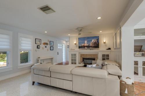 Surfs Up - Retreat At The Beach With Heated Pool Surfs Up - Retreat At The Beach With Heated Pool