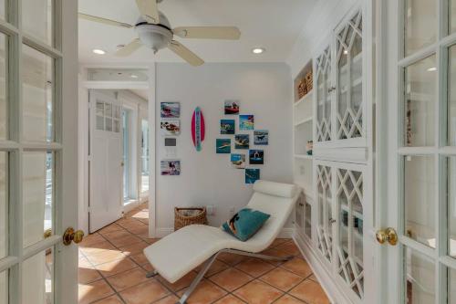 Surfs Up - Retreat At The Beach With Heated Pool Surfs Up - Retreat At The Beach With Heated Pool