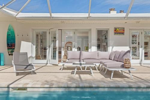 Surfs Up - Retreat At The Beach With Heated Pool Surfs Up - Retreat At The Beach With Heated Pool