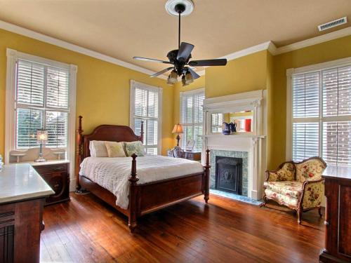 Washington Square Manor Washington Square Manor