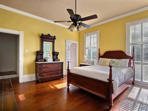 Washington Square Manor Washington Square Manor