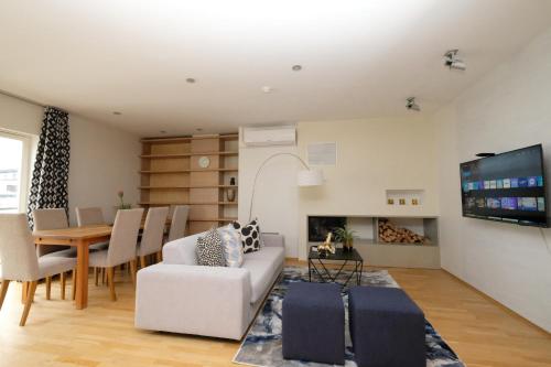 Two-Bedroom Apartment image 5