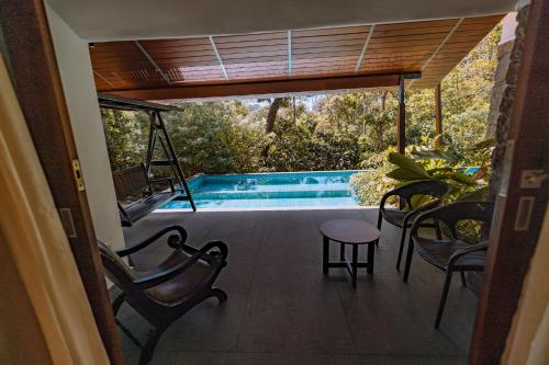 Villa with Private Pool image 5