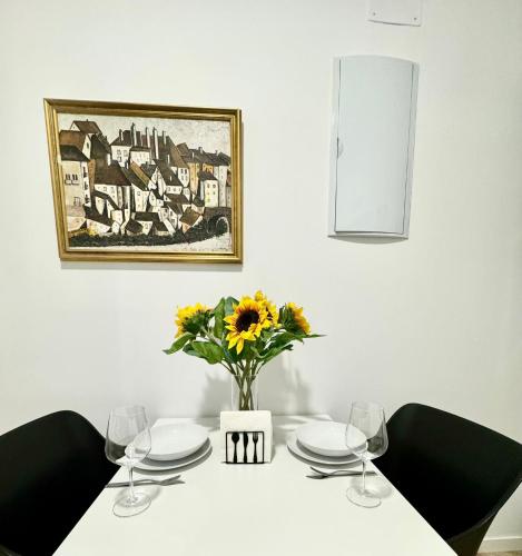 Apartamentos Madrid Connection - Universidad by Oshun Apartments - image 12