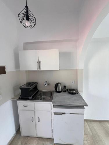 THIMIOSHOUSE 2
