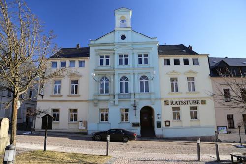 Rathaushotel - Accommodation - Eibenstock